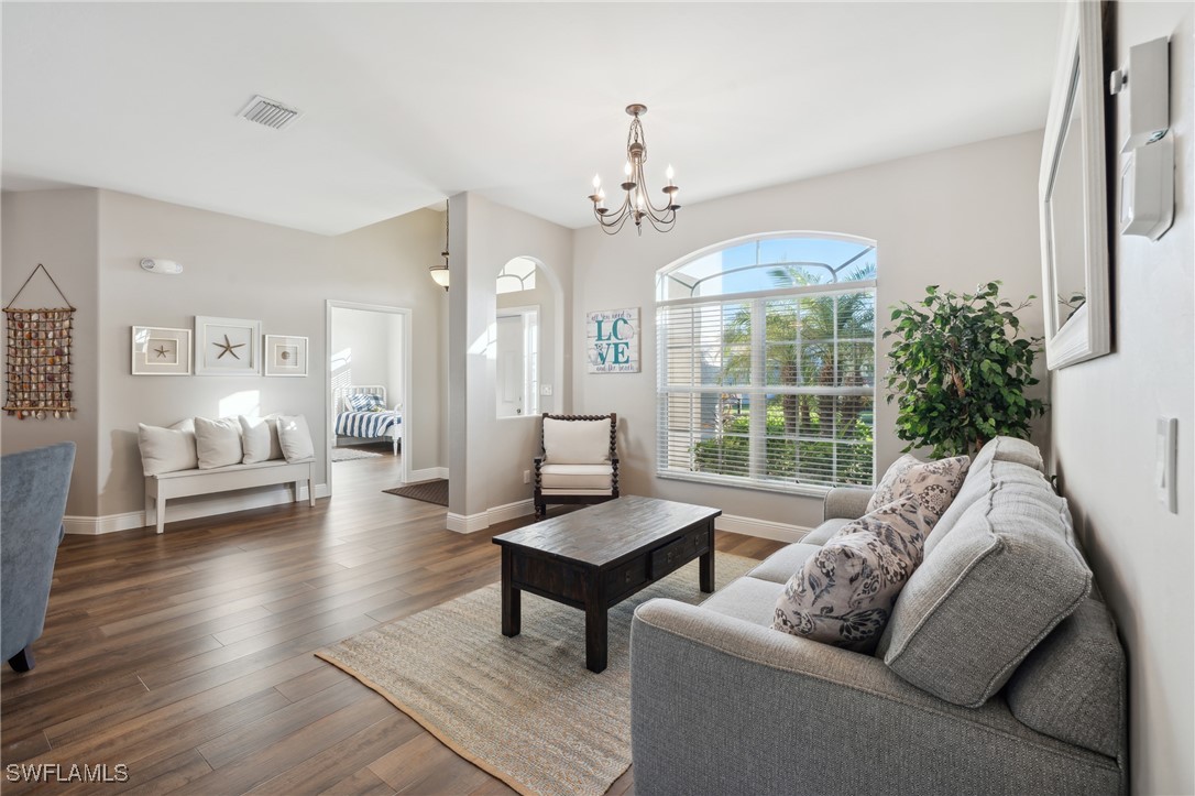 15045 Balmoral LOOP