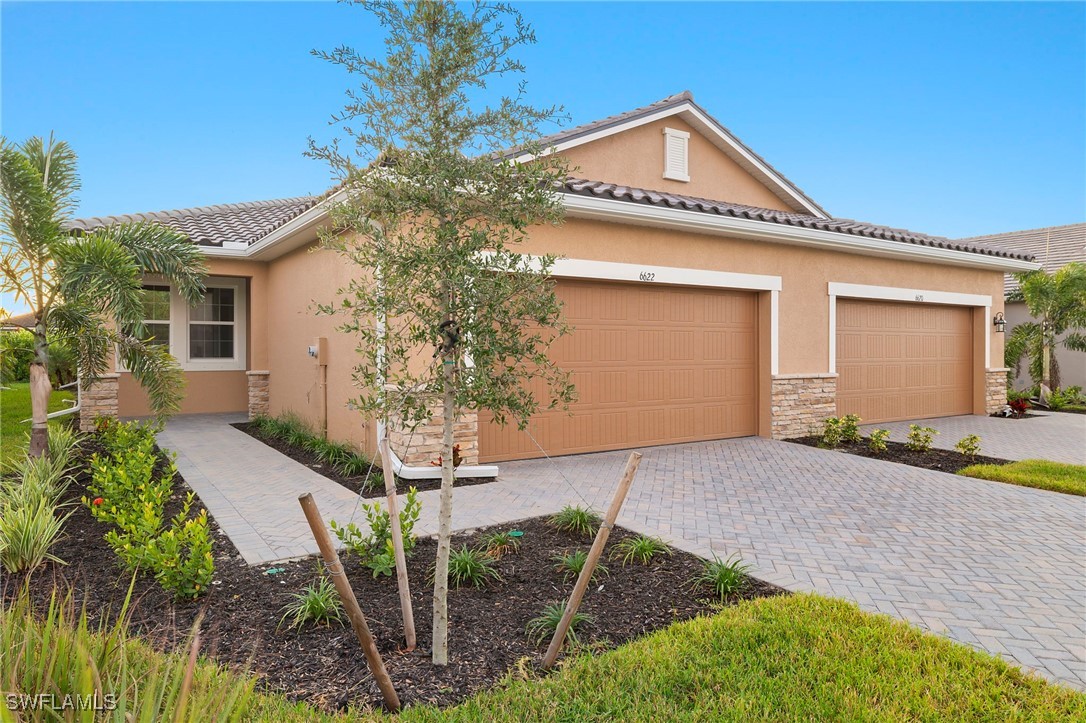 6622 Good Life ST