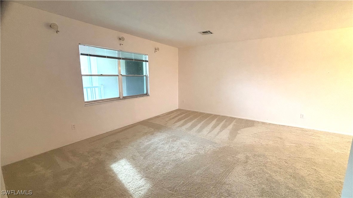 4840 Golf Club CT 11
