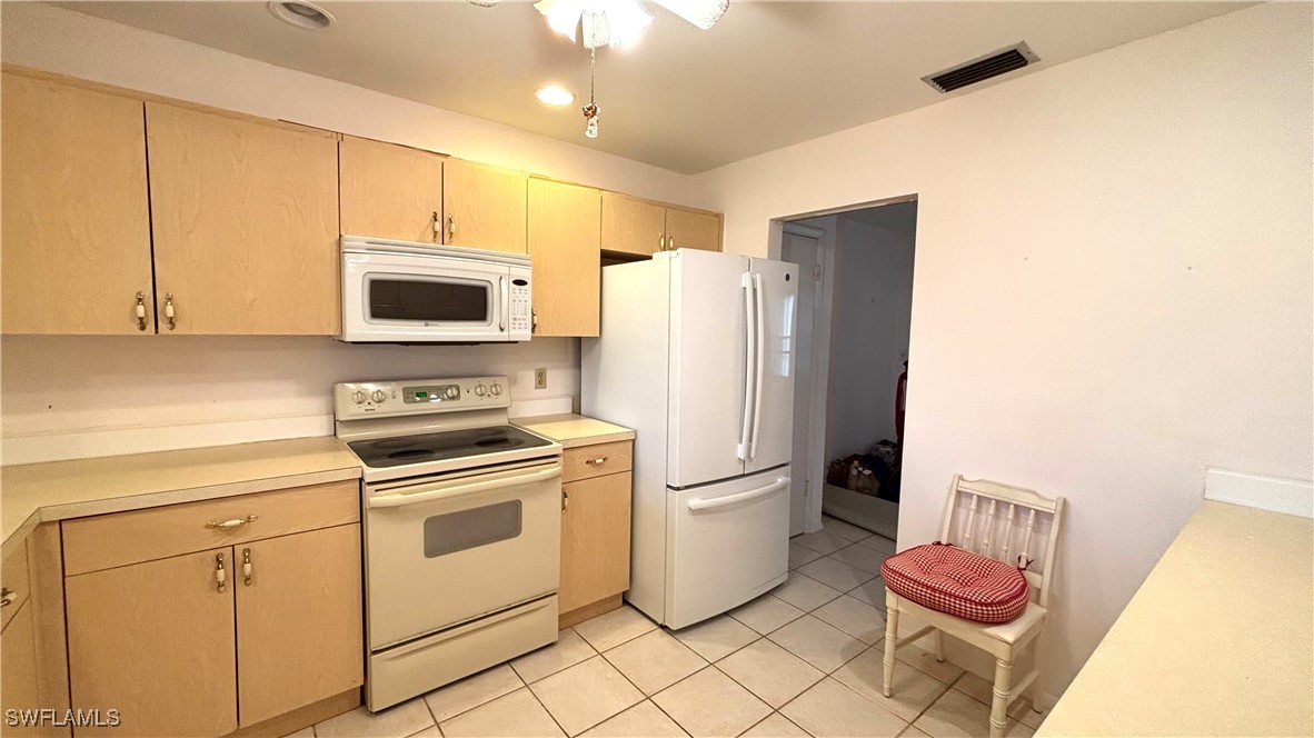 4840 Golf Club CT 11