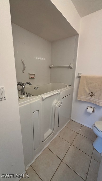 4840 Golf Club CT 11
