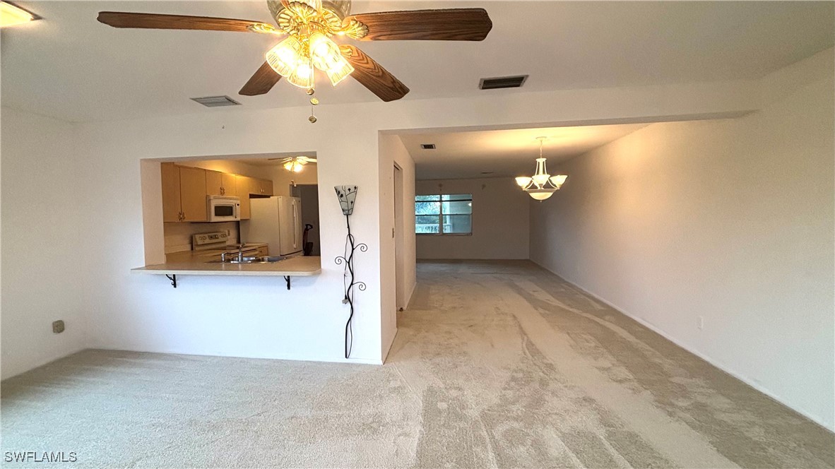 4840 Golf Club CT 11