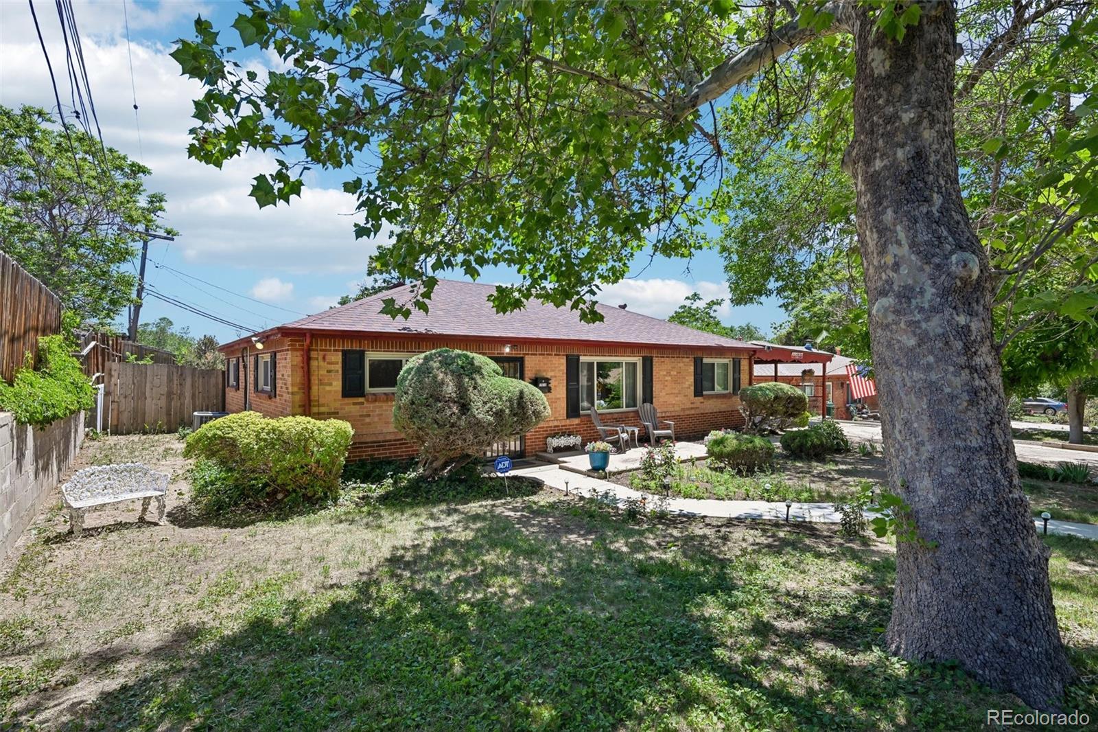 1510 Russell Way
