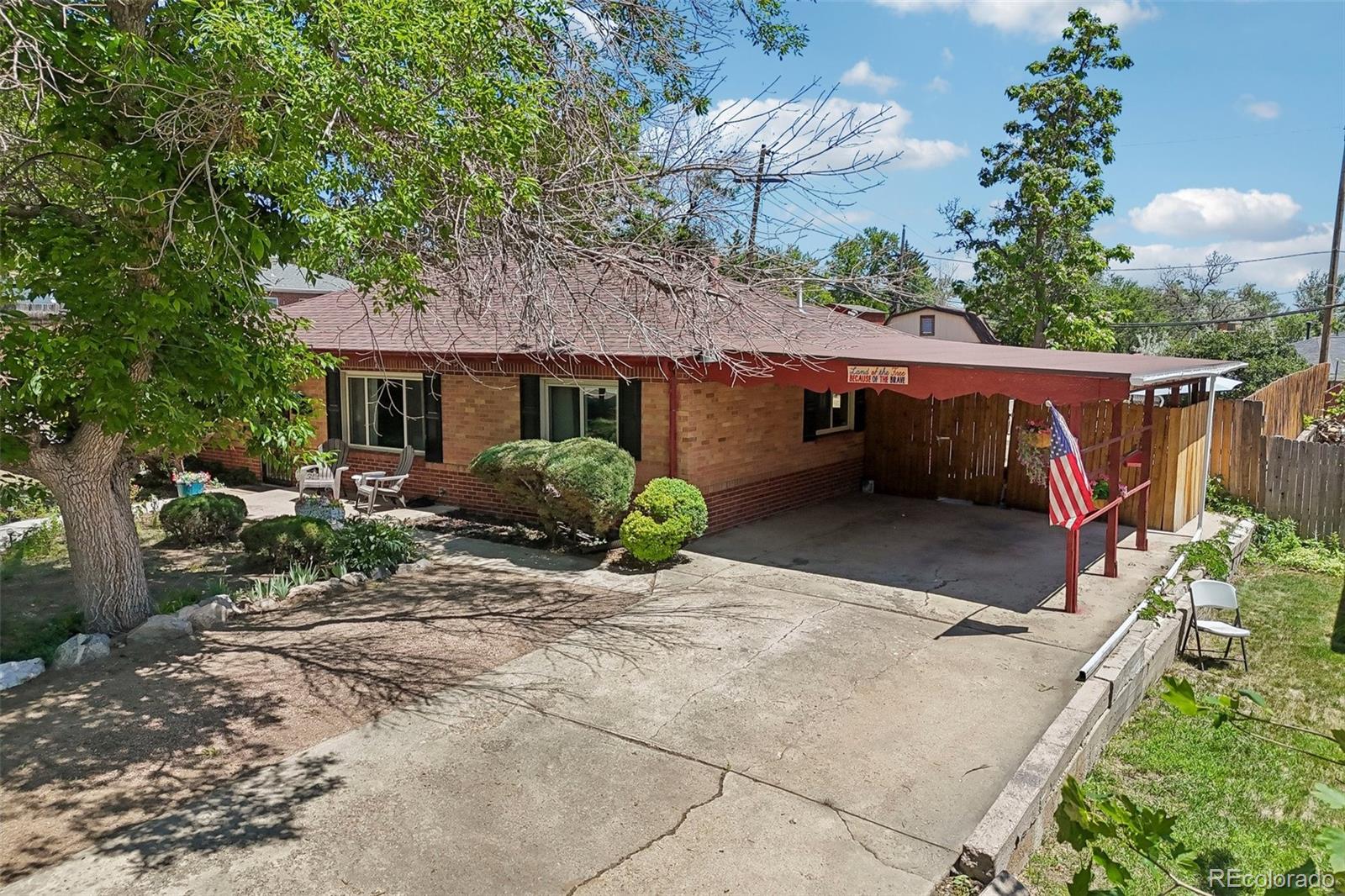 1510 Russell Way