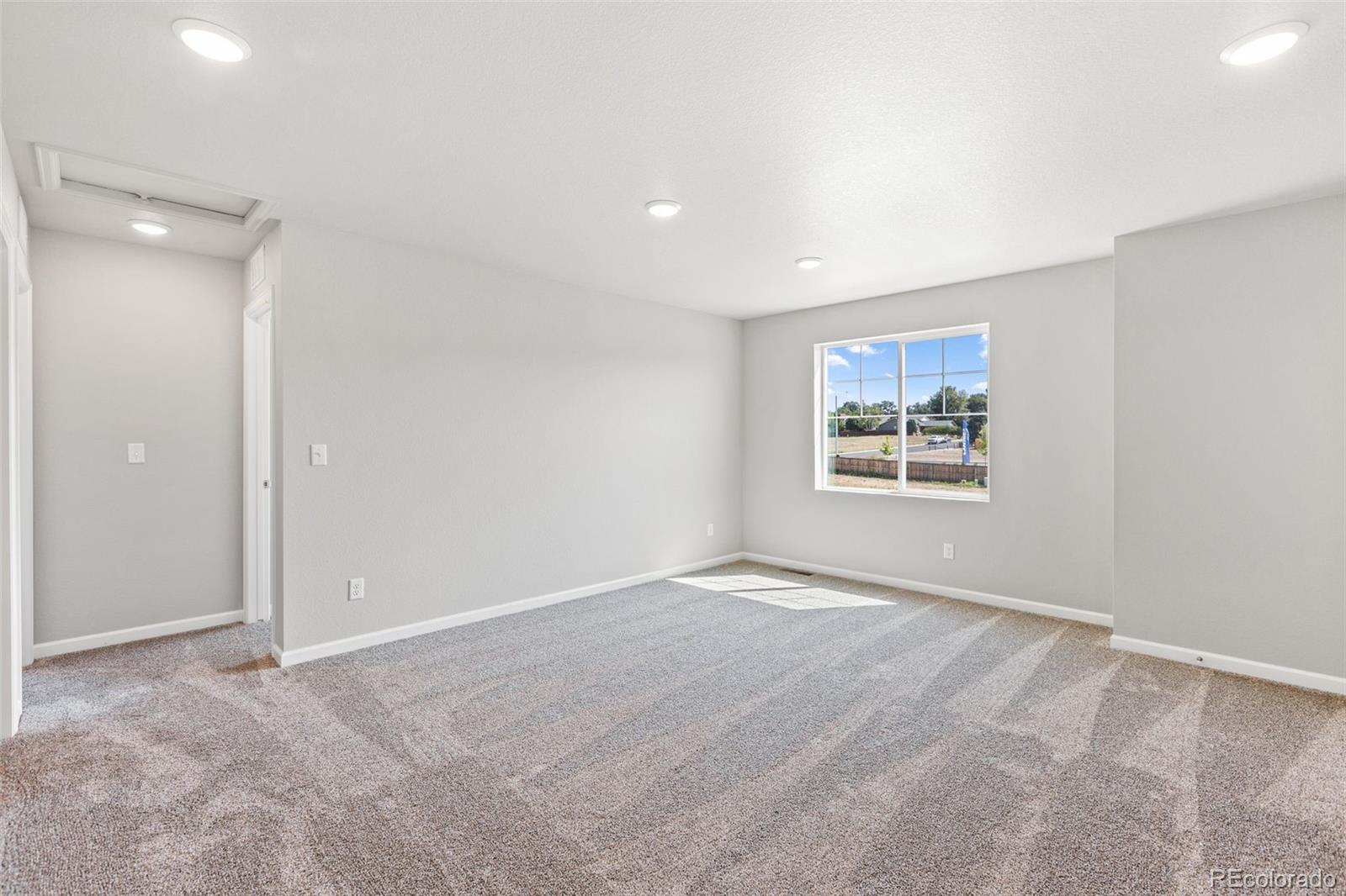 1783 Jennifer Street