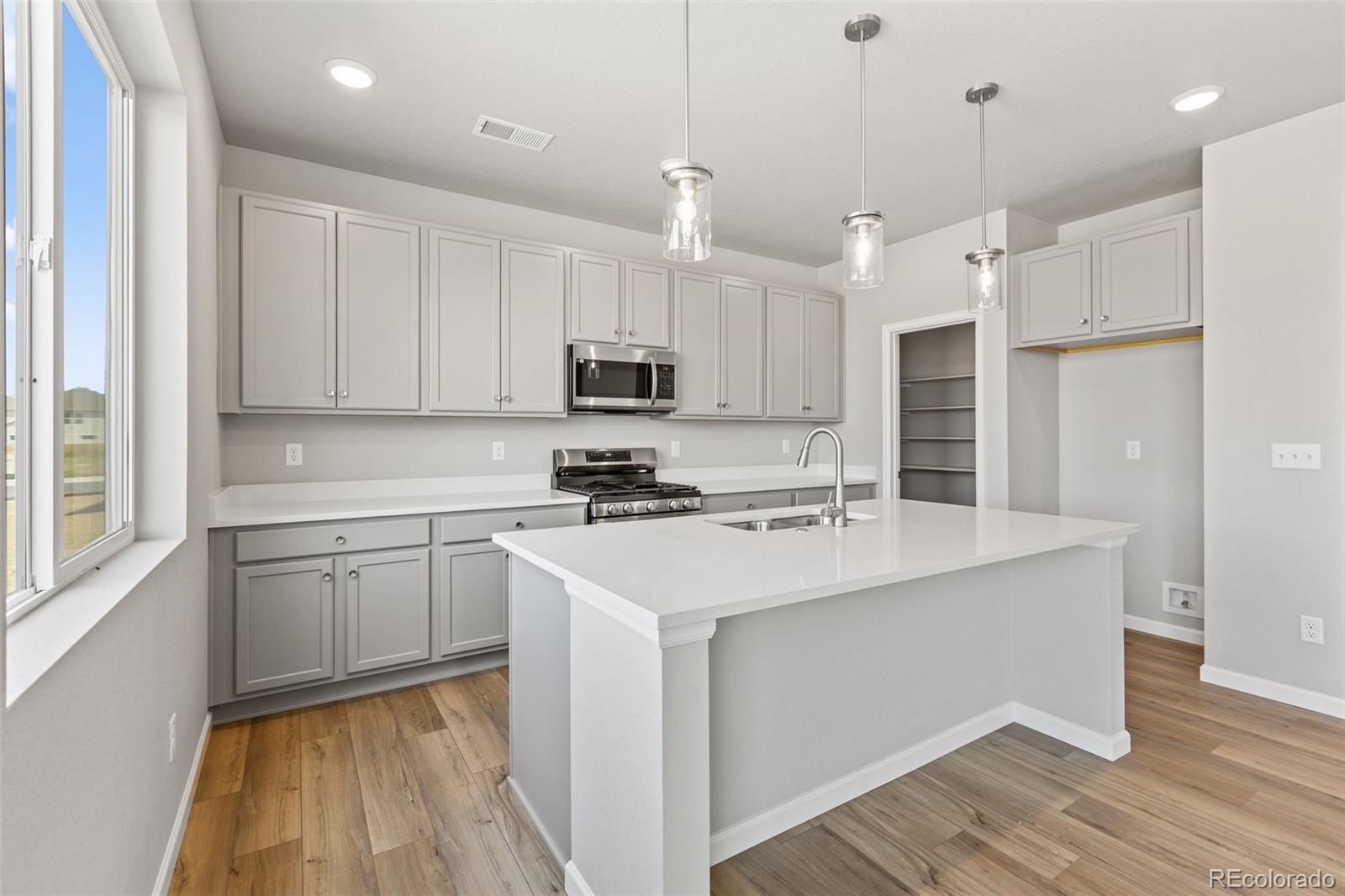 1783 Jennifer Street