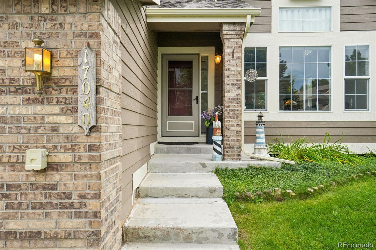 17040 Hastings Avenue