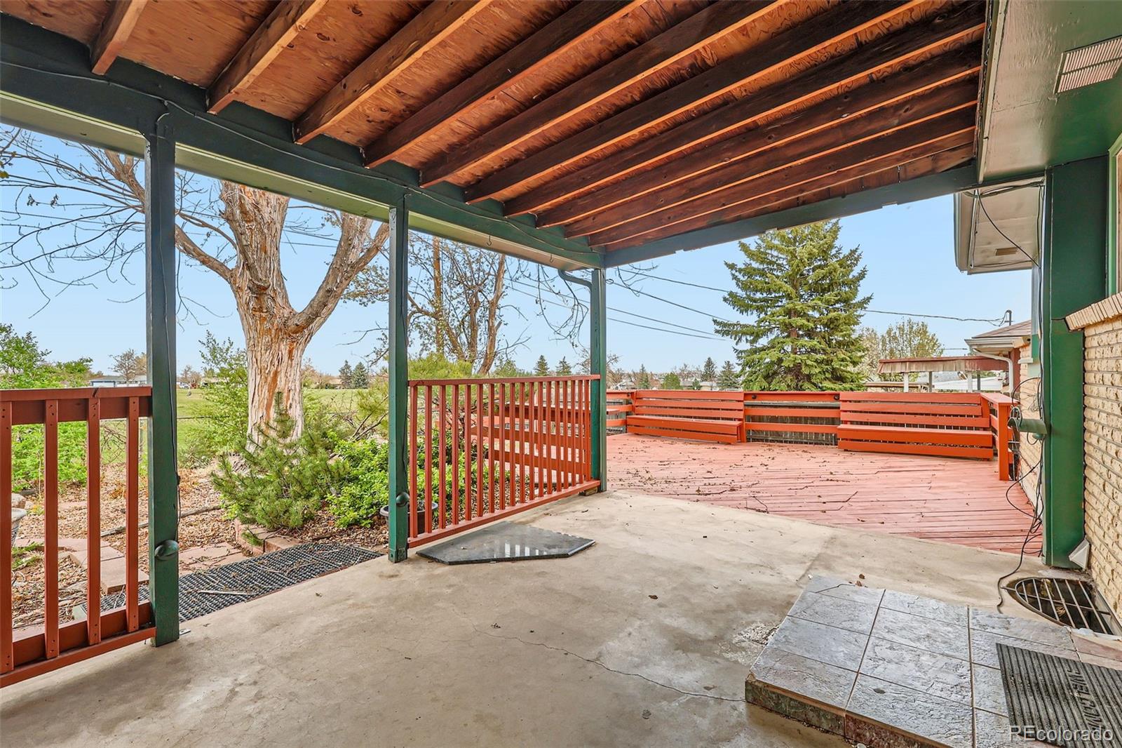 13621 E Center Avenue