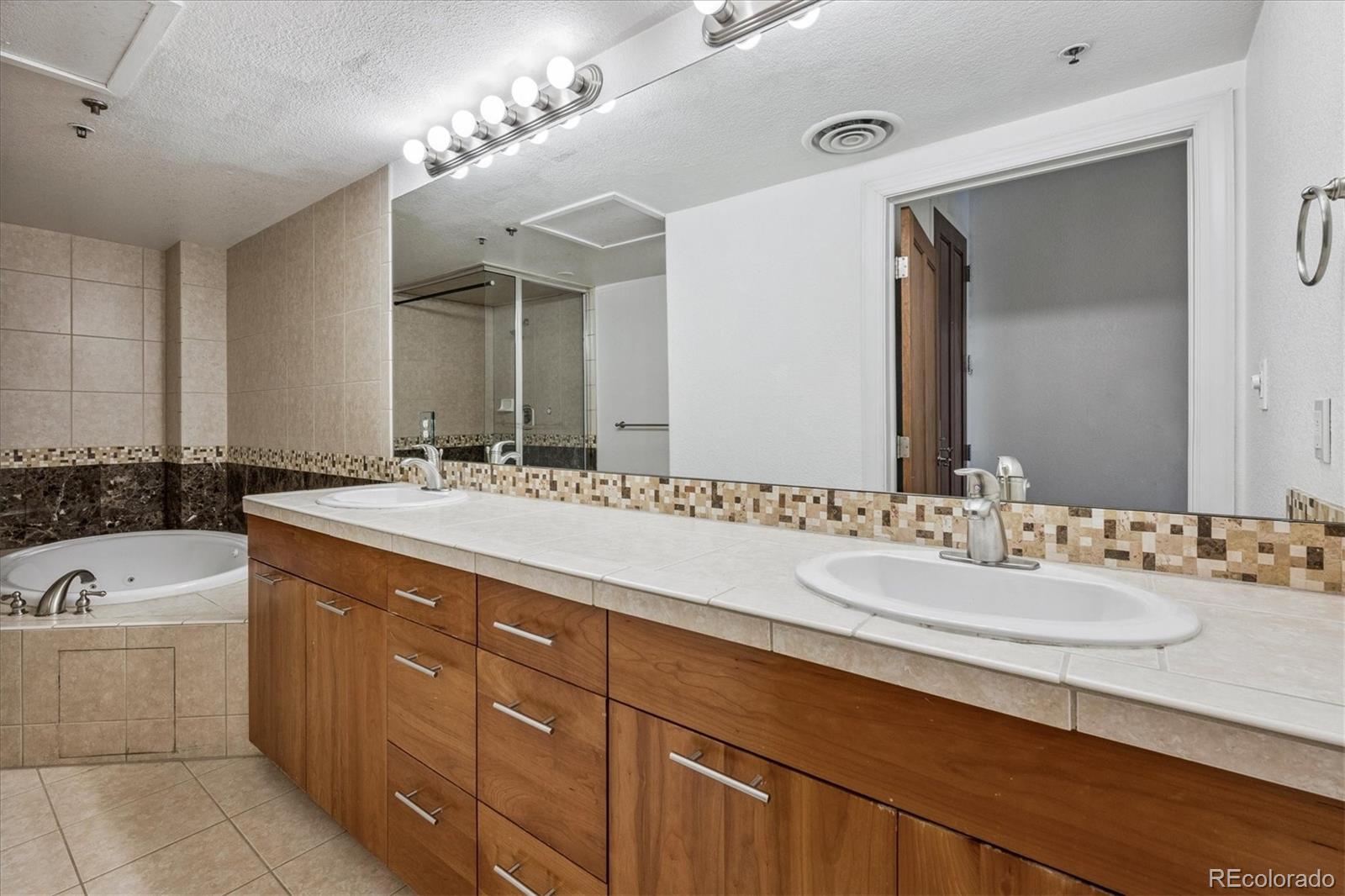 2245 Blake Street Unit: F