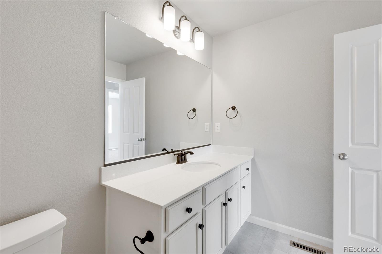 1759 Jennifer Street