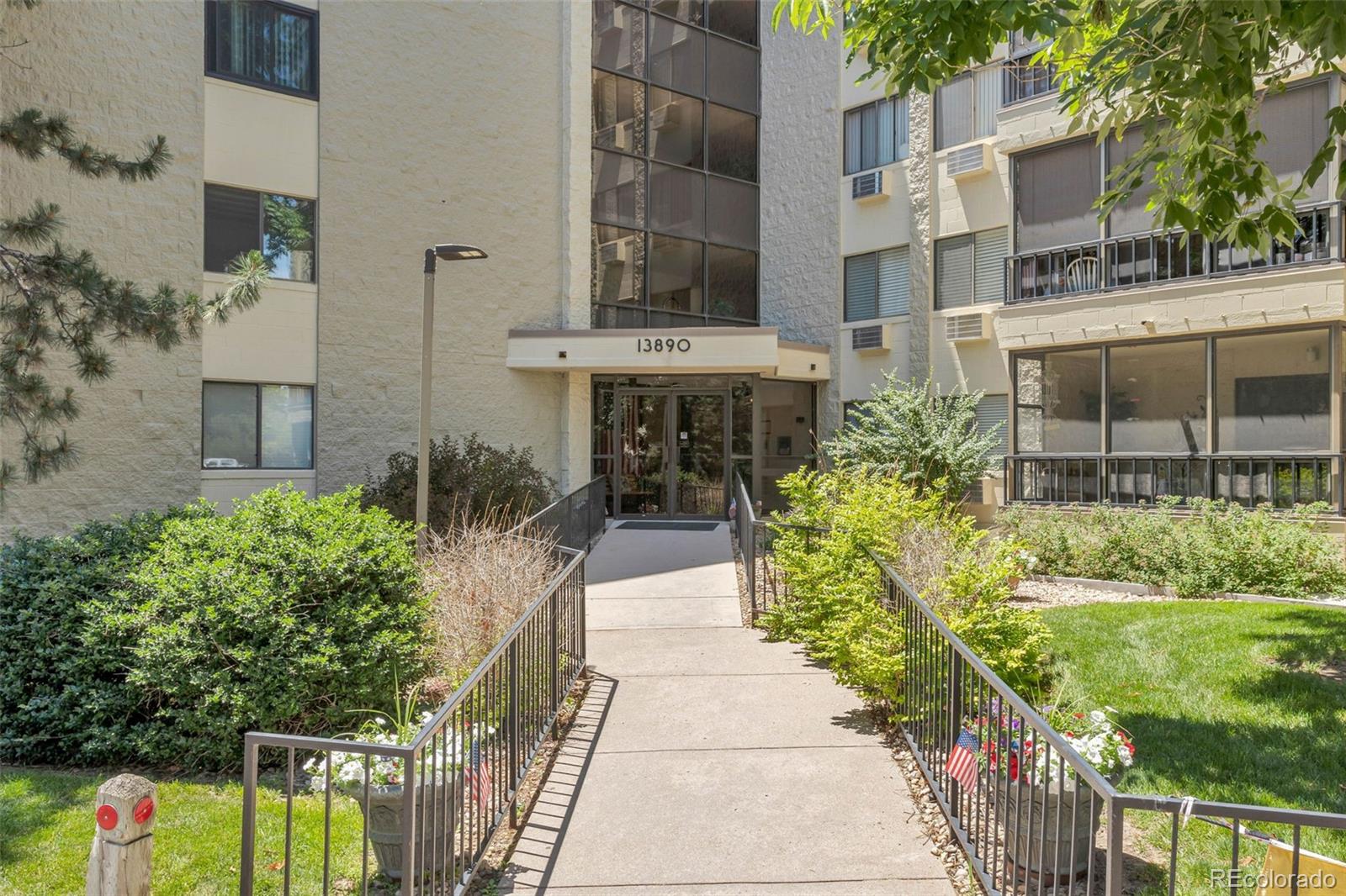 13890 E Marina Drive Unit: 302