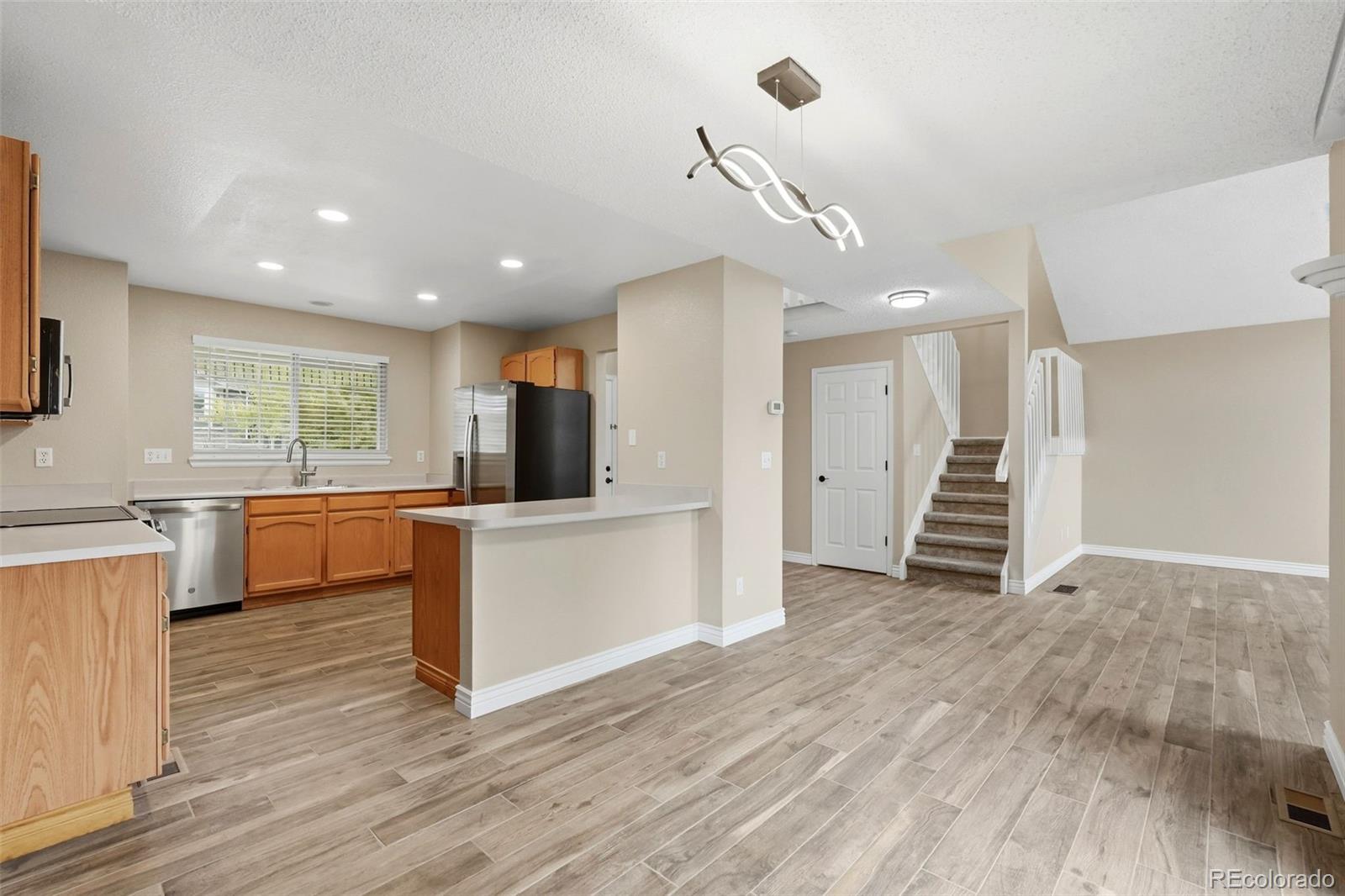 6164 Laguna Circle