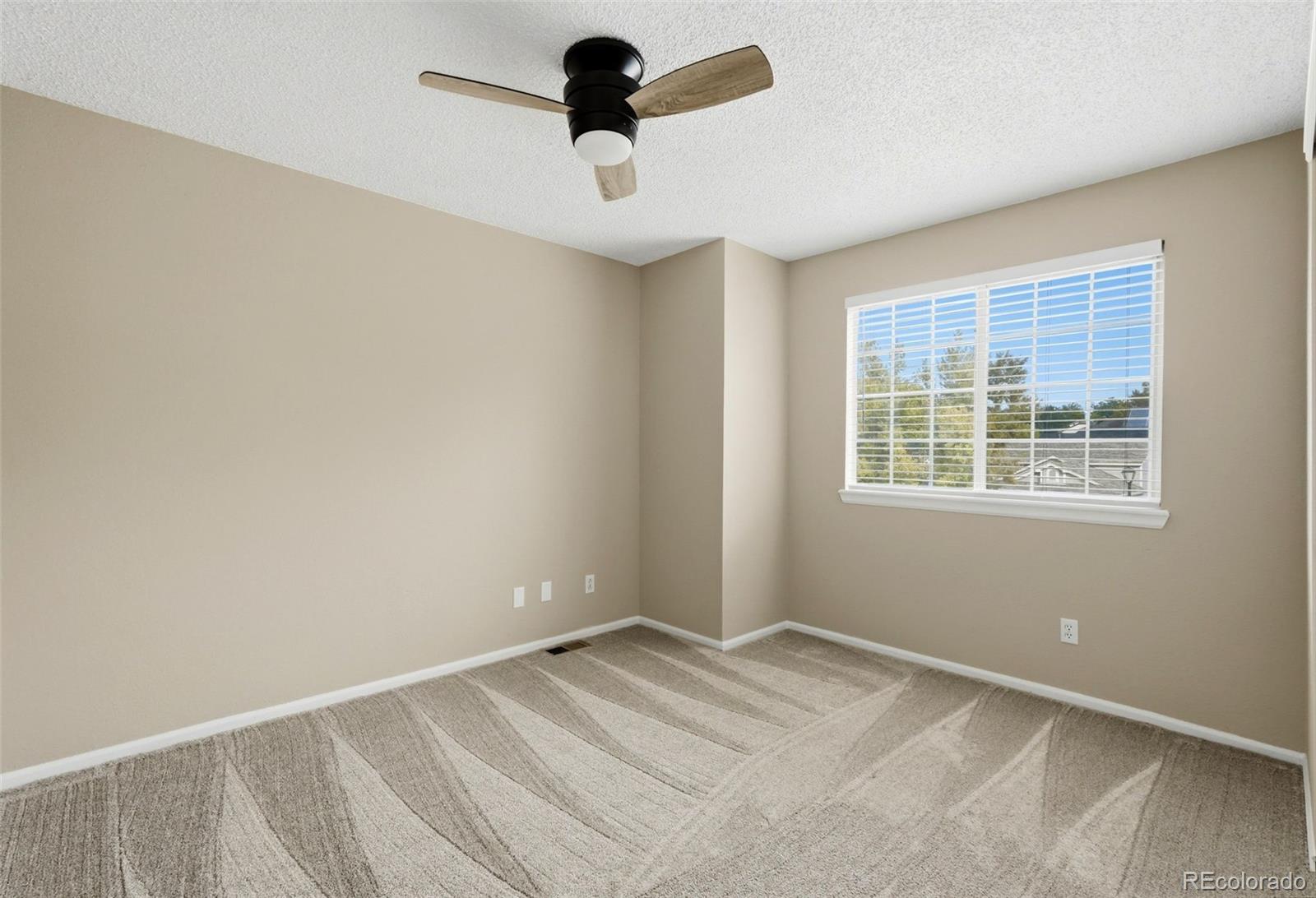 6164 Laguna Circle