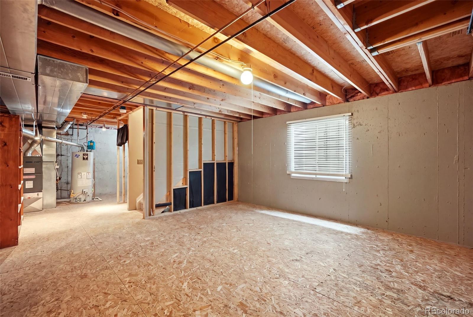 6164 Laguna Circle