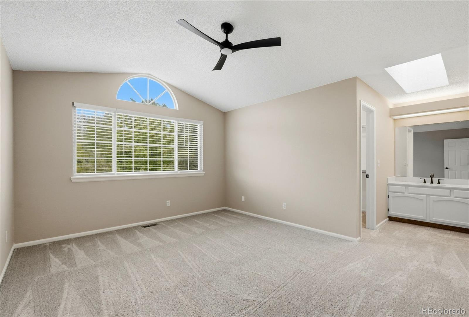 6164 Laguna Circle