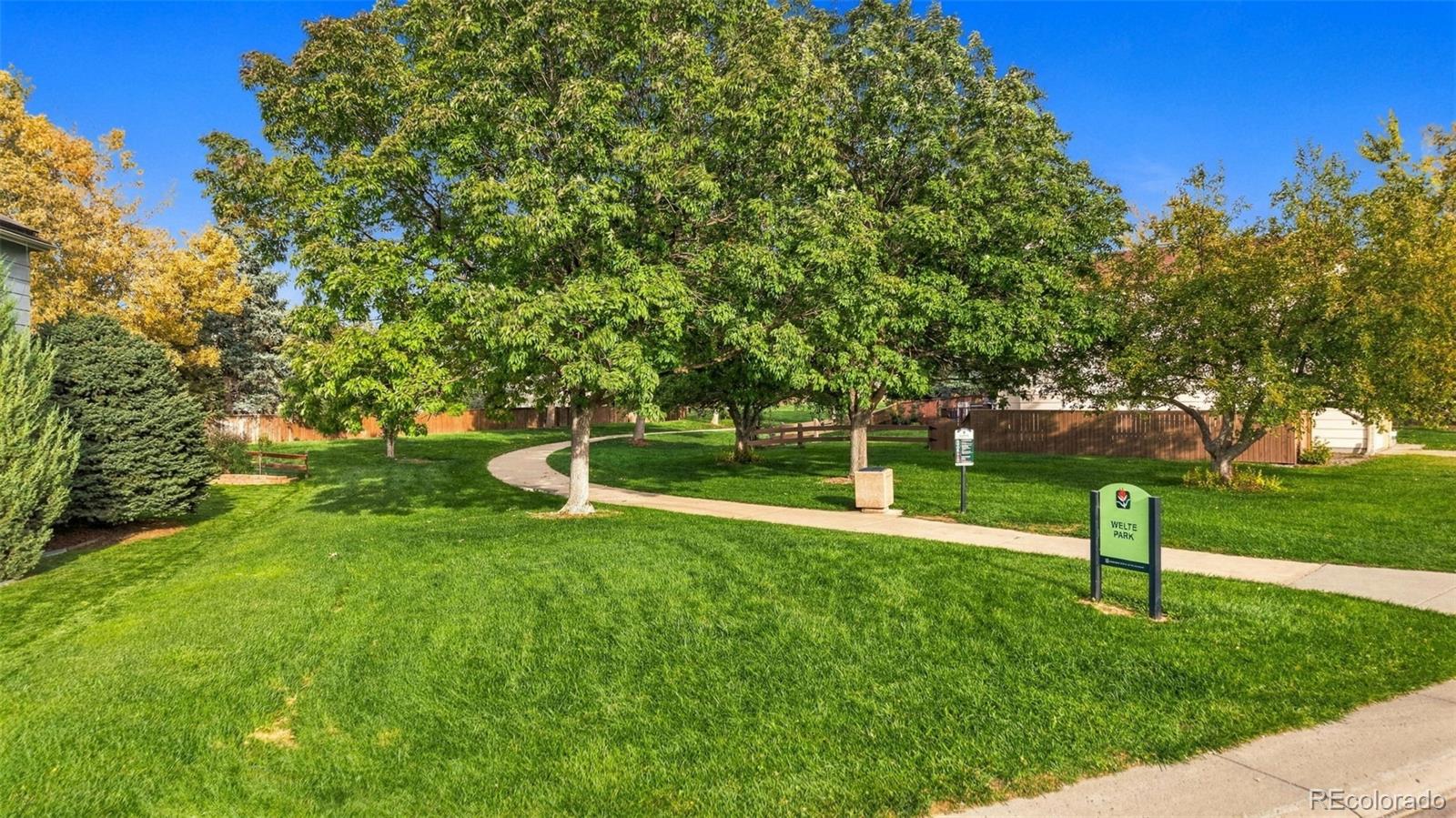 6164 Laguna Circle
