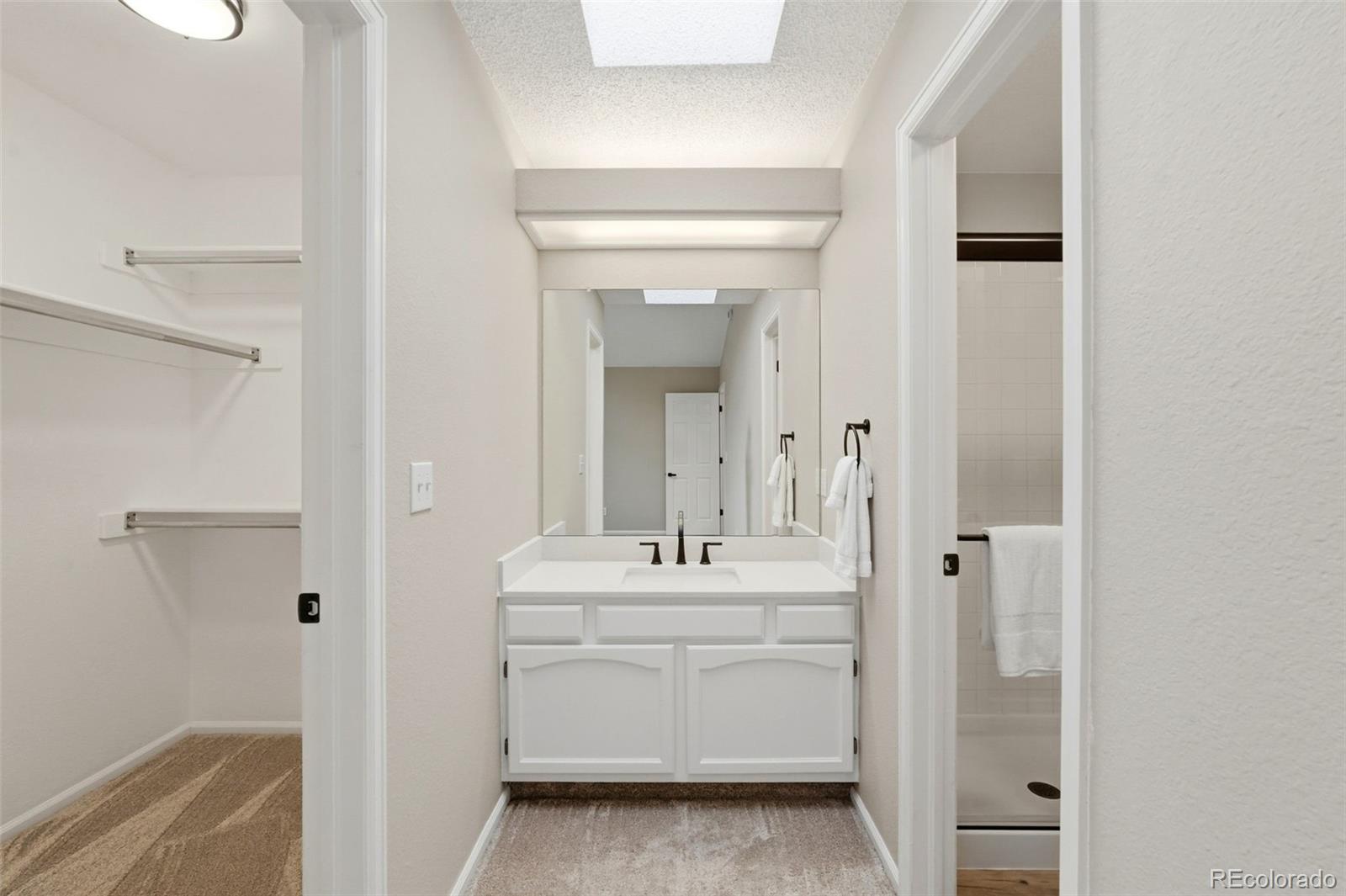 6164 Laguna Circle