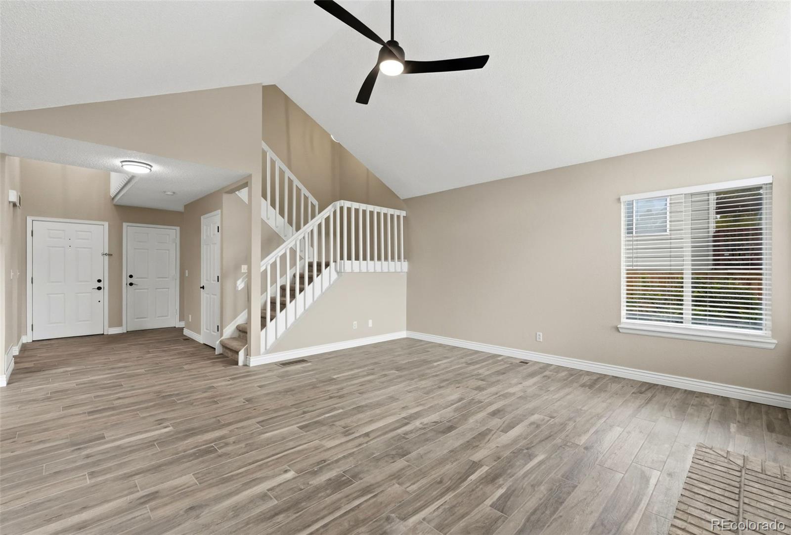 6164 Laguna Circle