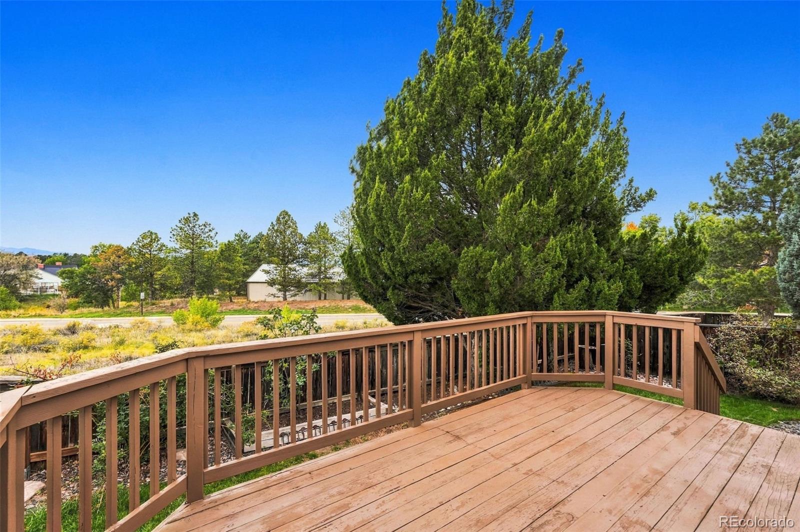 6164 Laguna Circle