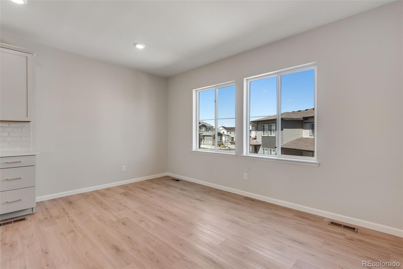 6863 Oak Canyon Circle