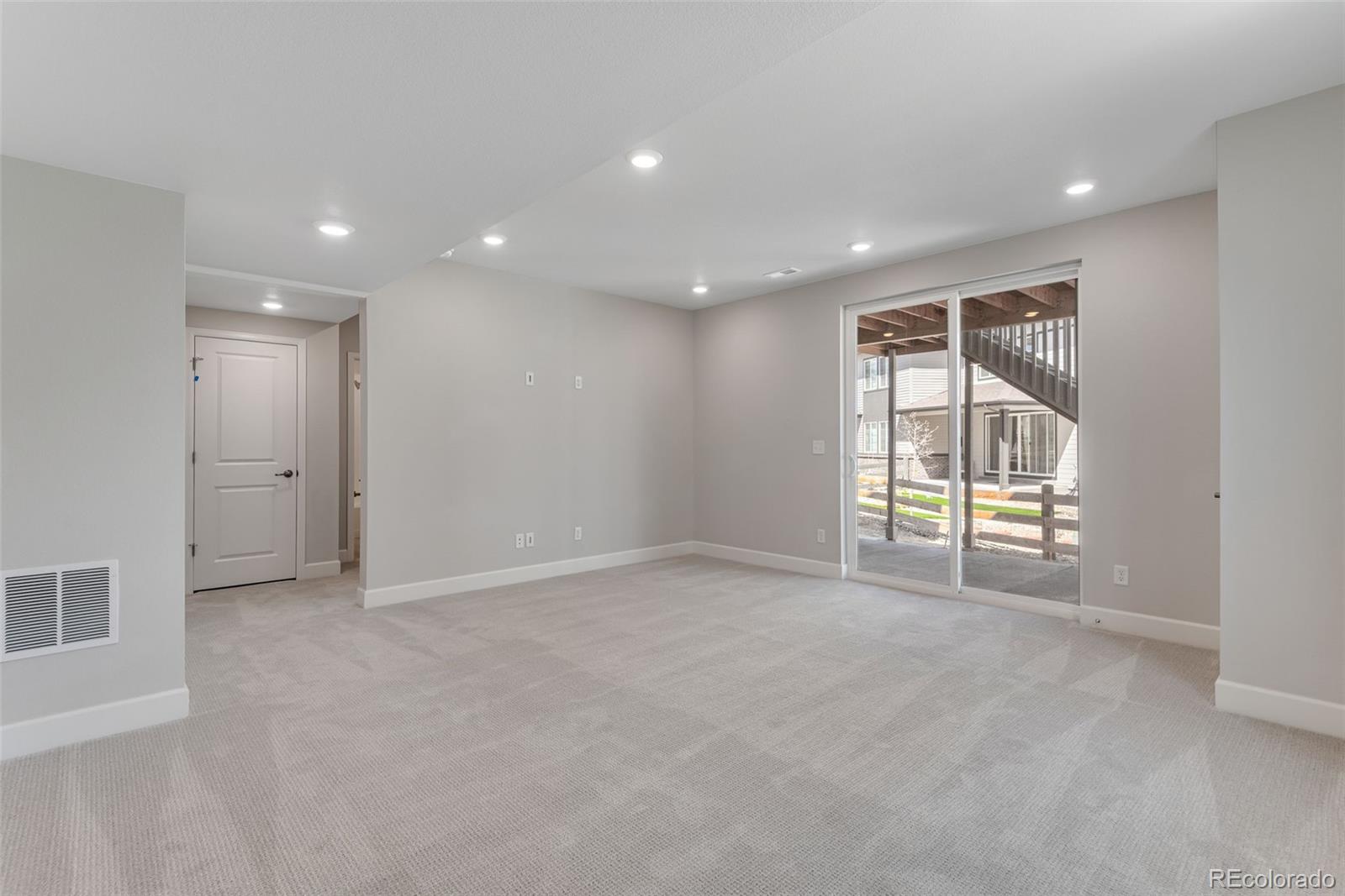 6863 Oak Canyon Circle