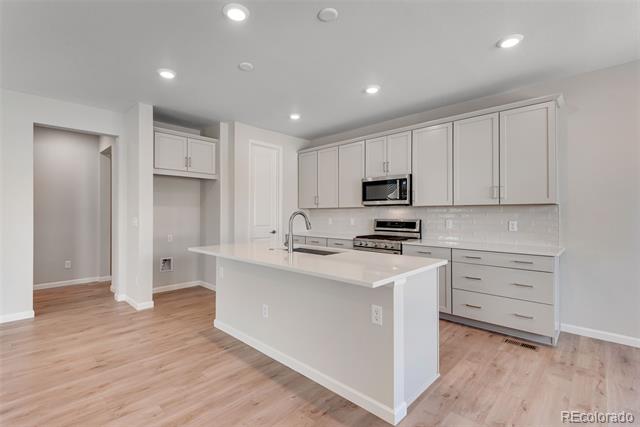 6863 Oak Canyon Circle