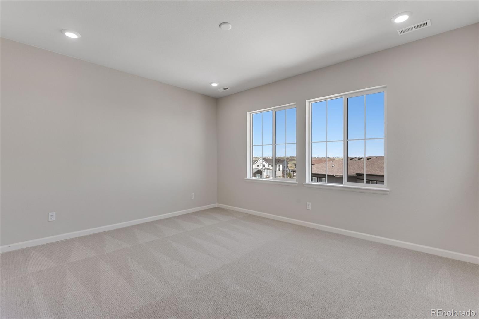 6863 Oak Canyon Circle