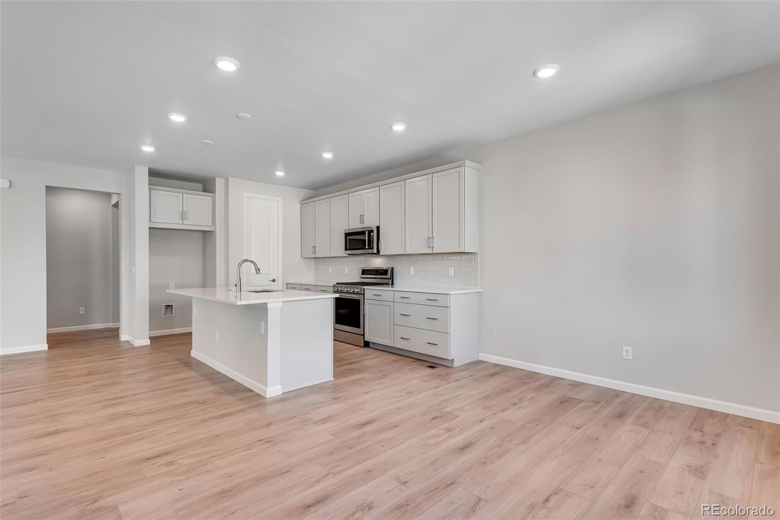 6863 Oak Canyon Circle