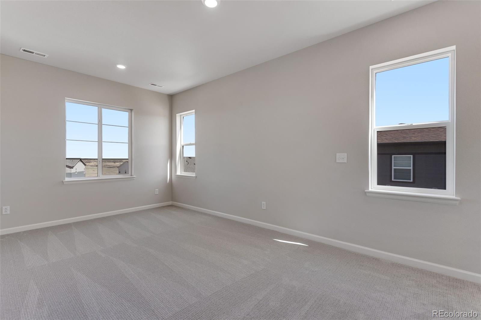 6863 Oak Canyon Circle