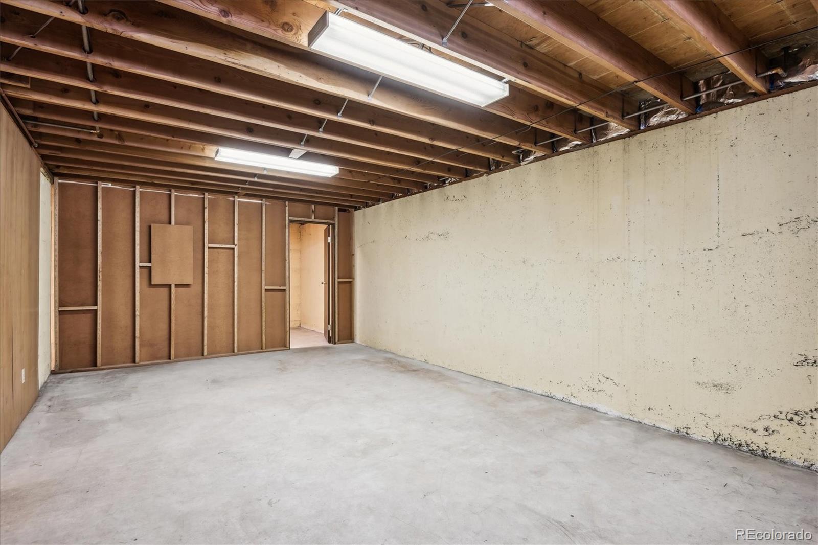 6955 E Exposition Avenue