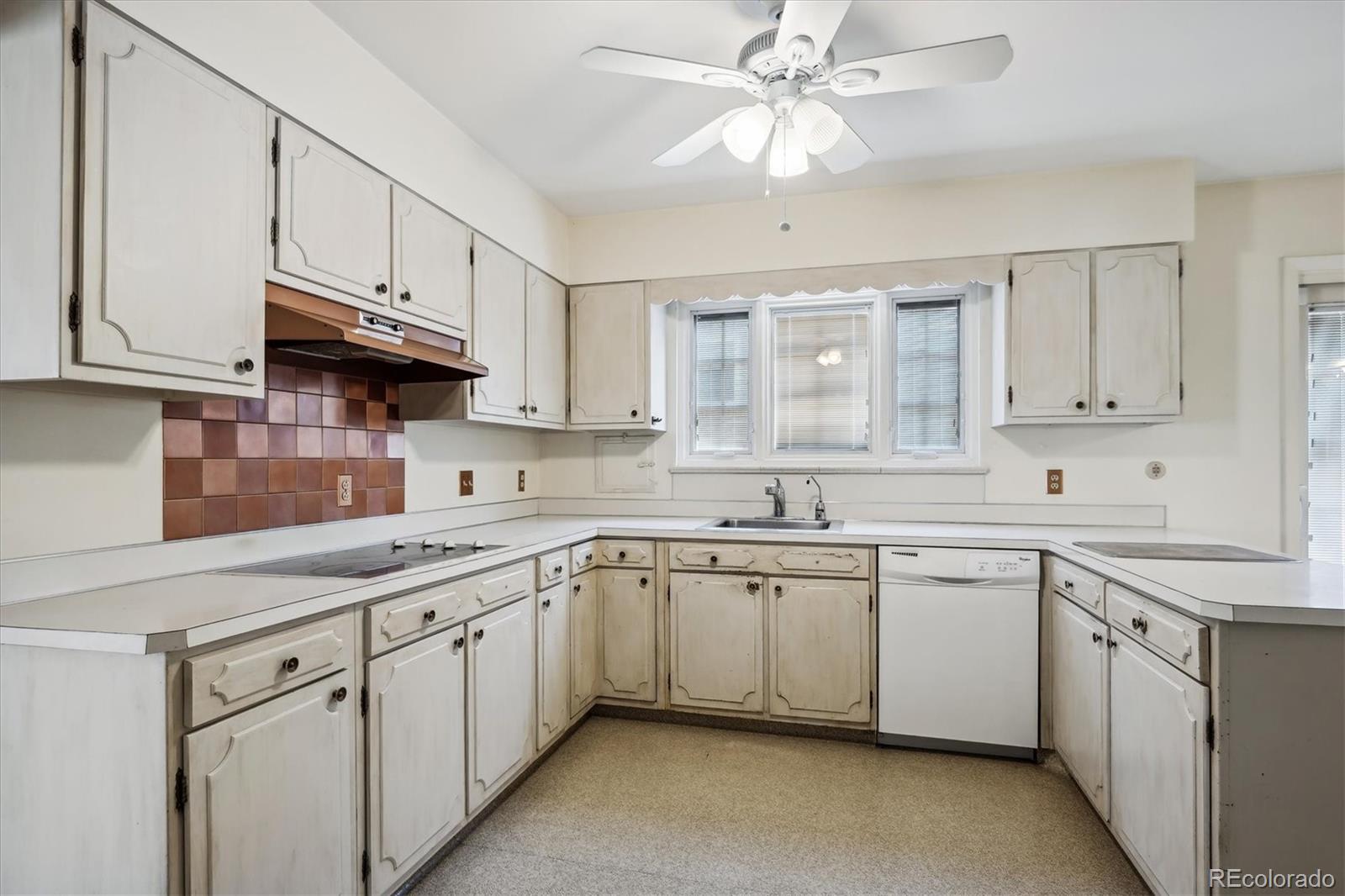 6955 E Exposition Avenue