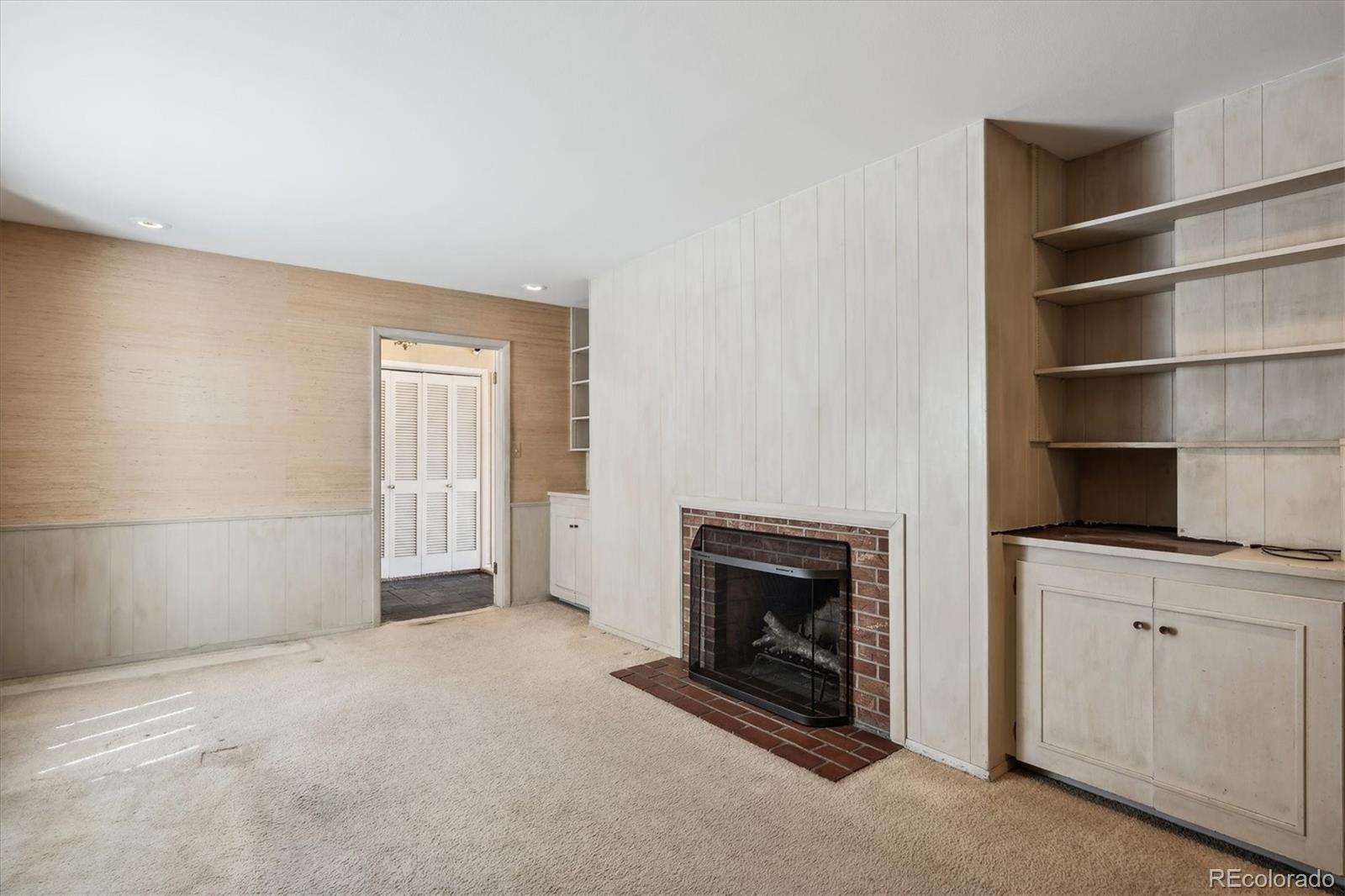 6955 E Exposition Avenue