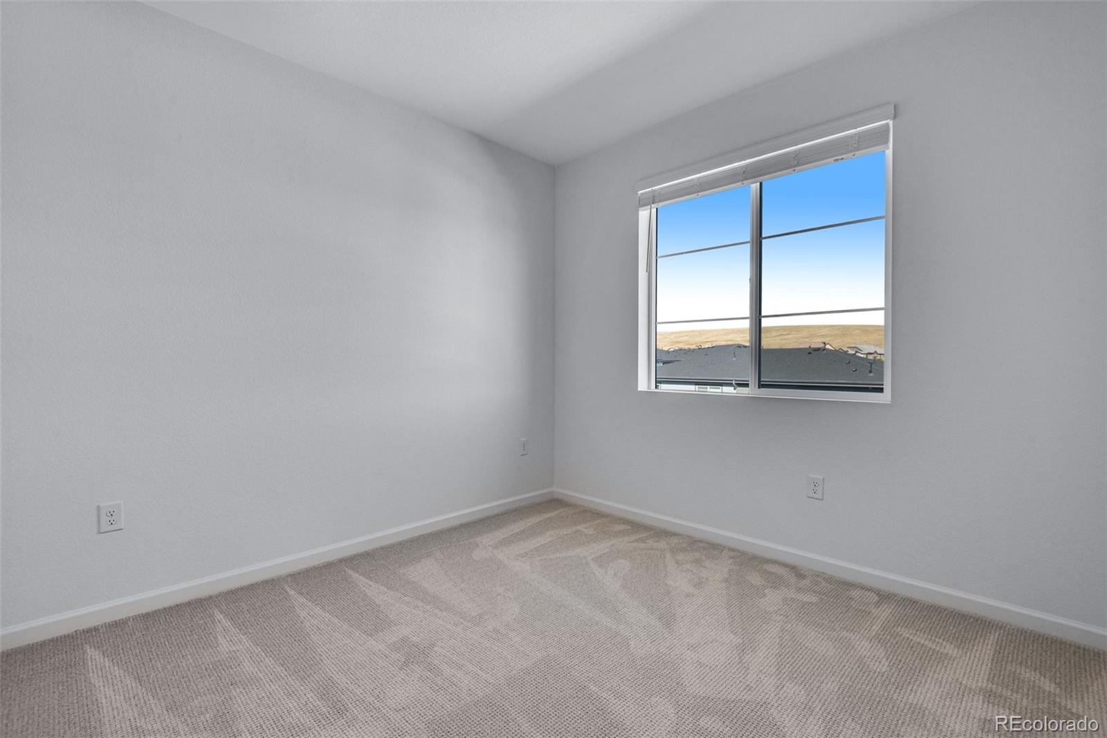 16754 W 93rd Place