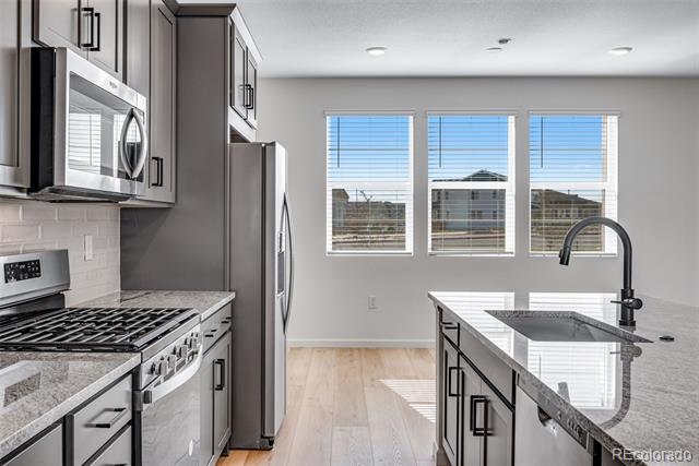 16754 W 93rd Place