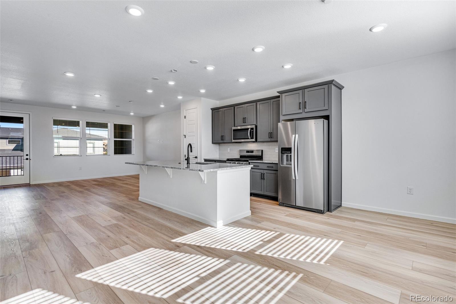 16754 W 93rd Place