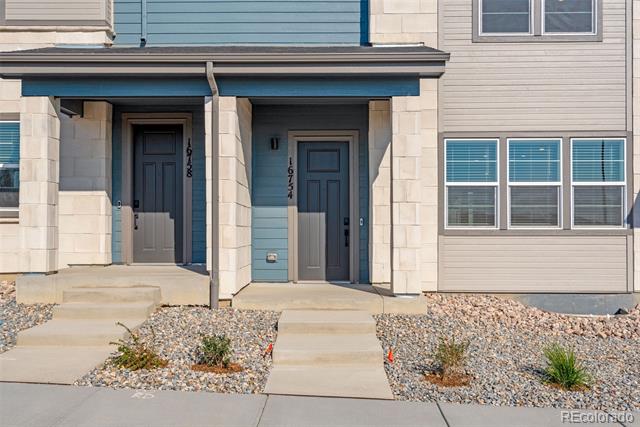16754 W 93rd Place