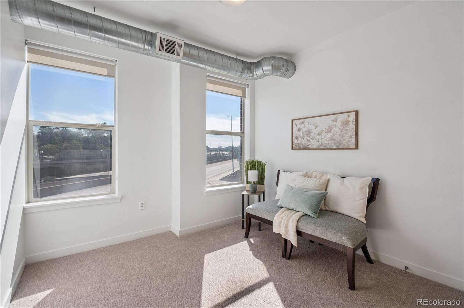 1313 S Clarkson Street Unit: 202