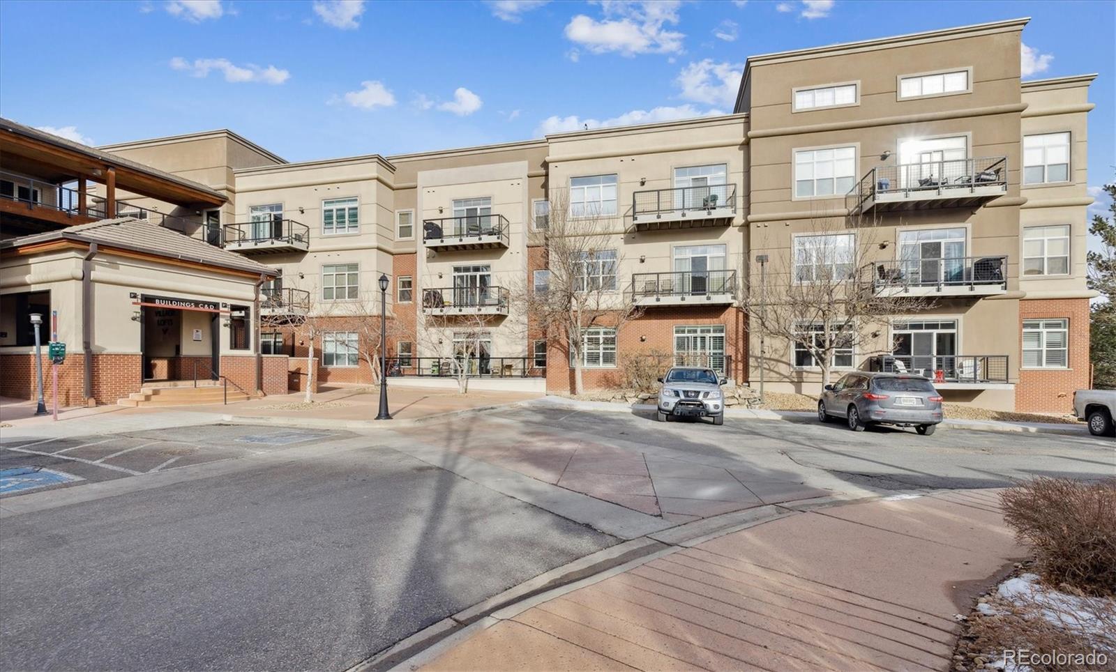 5677 Park Place Unit: 103D