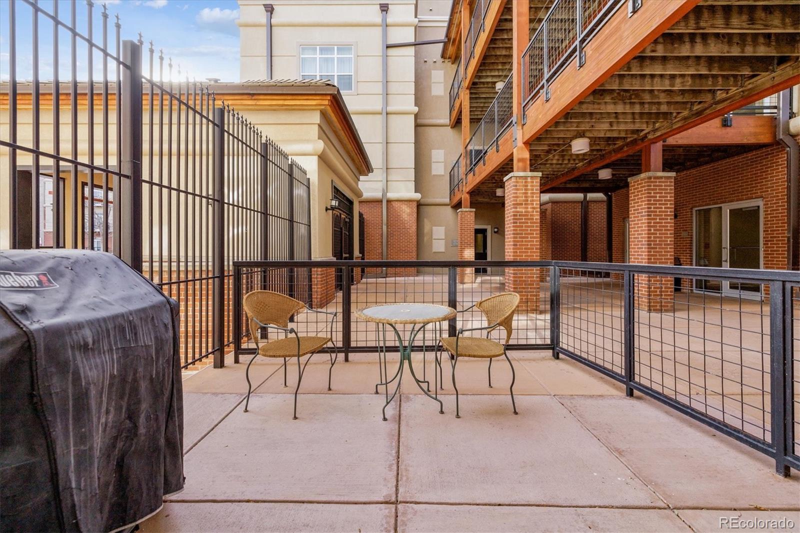 5677 Park Place Unit: 103D