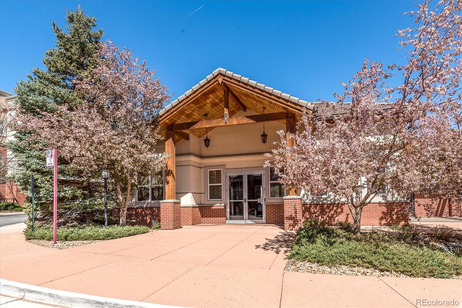 5677 Park Place Unit: 103D