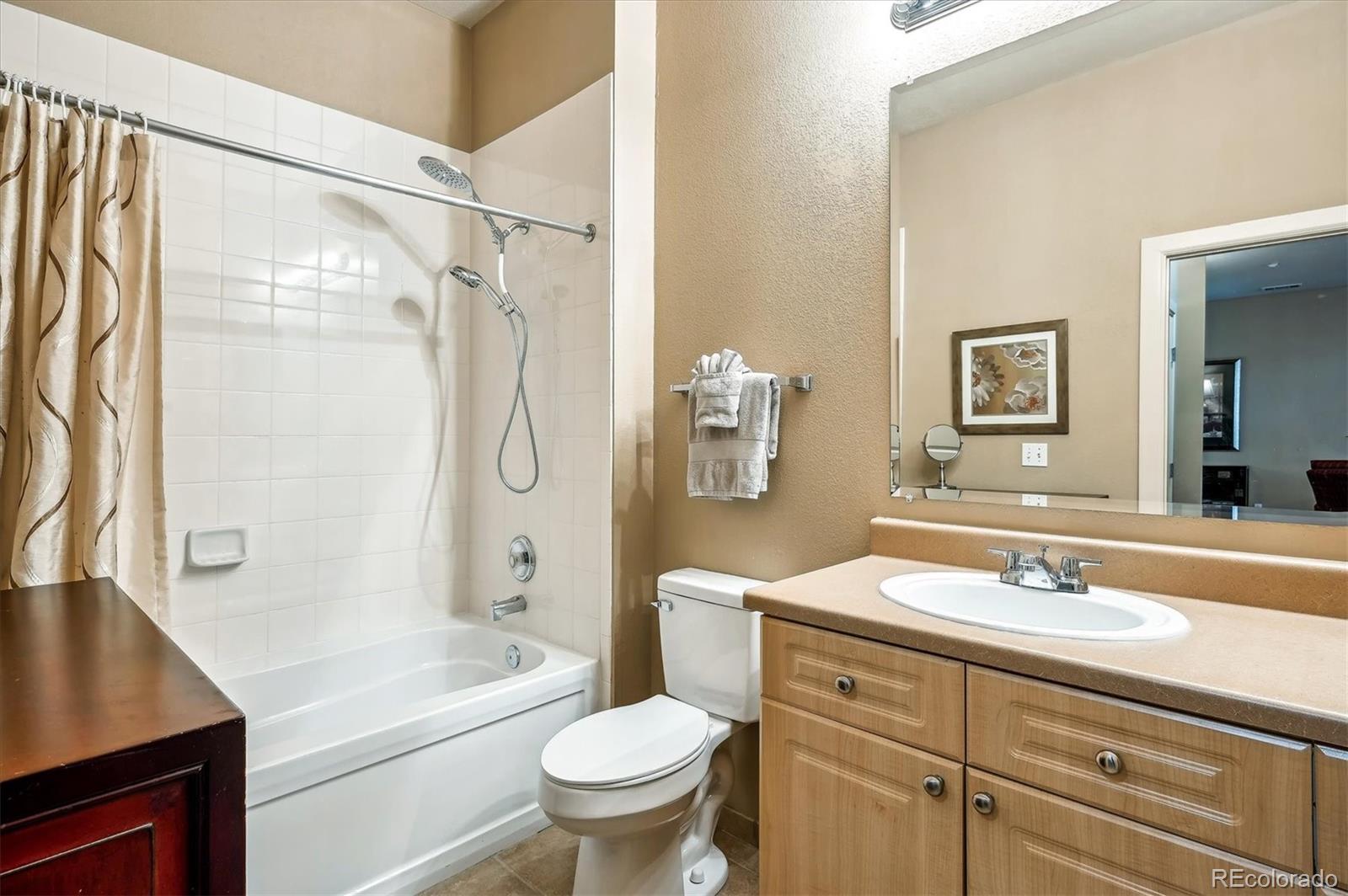 5677 Park Place Unit: 103D
