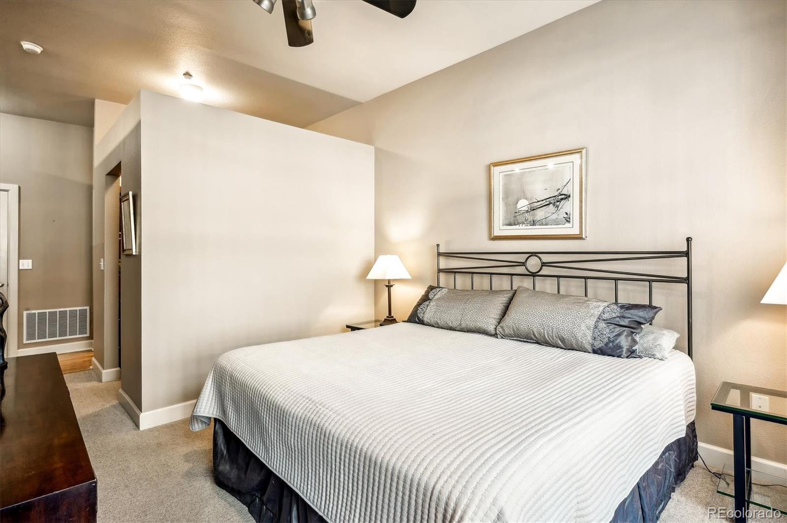 5677 Park Place Unit: 103D
