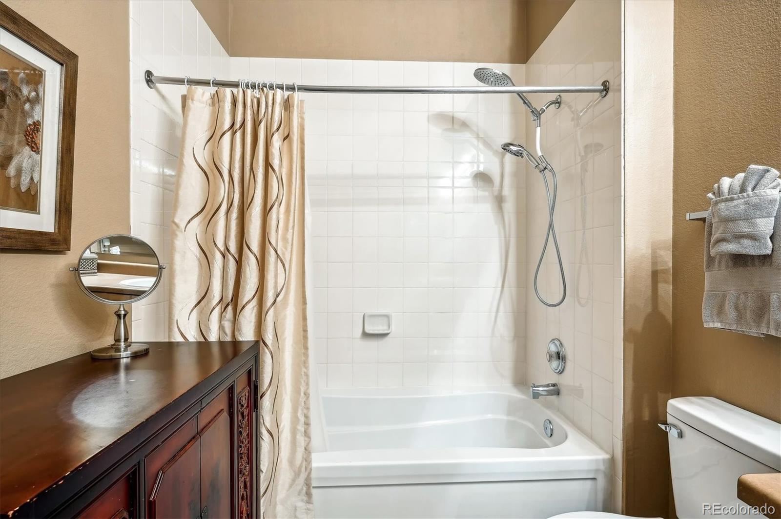 5677 Park Place Unit: 103D