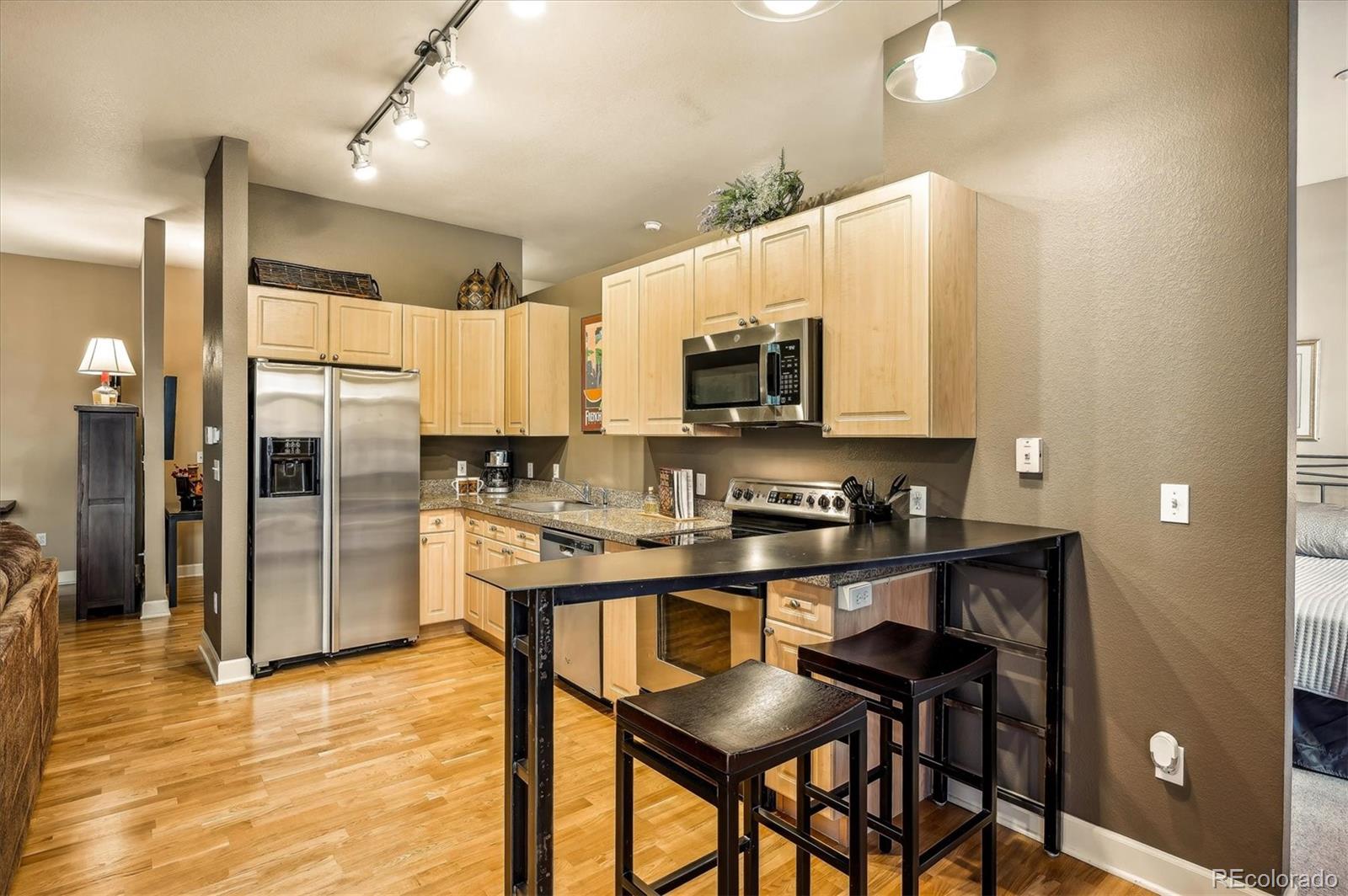5677 Park Place Unit: 103D