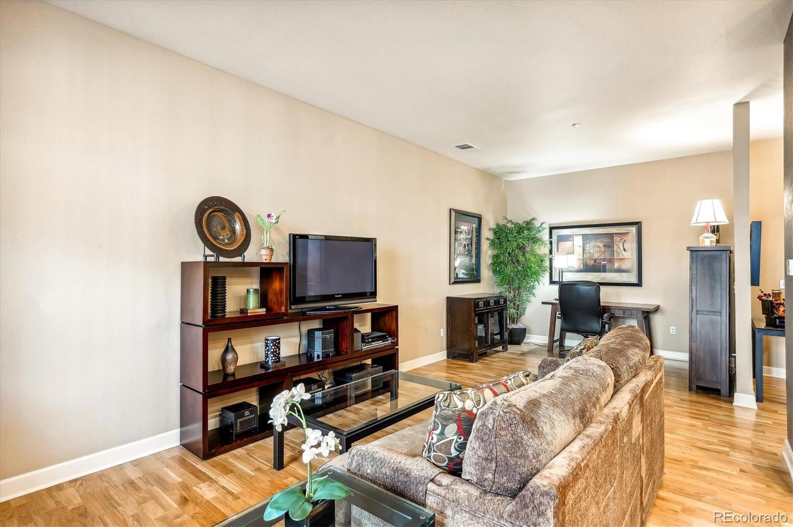5677 Park Place Unit: 103D