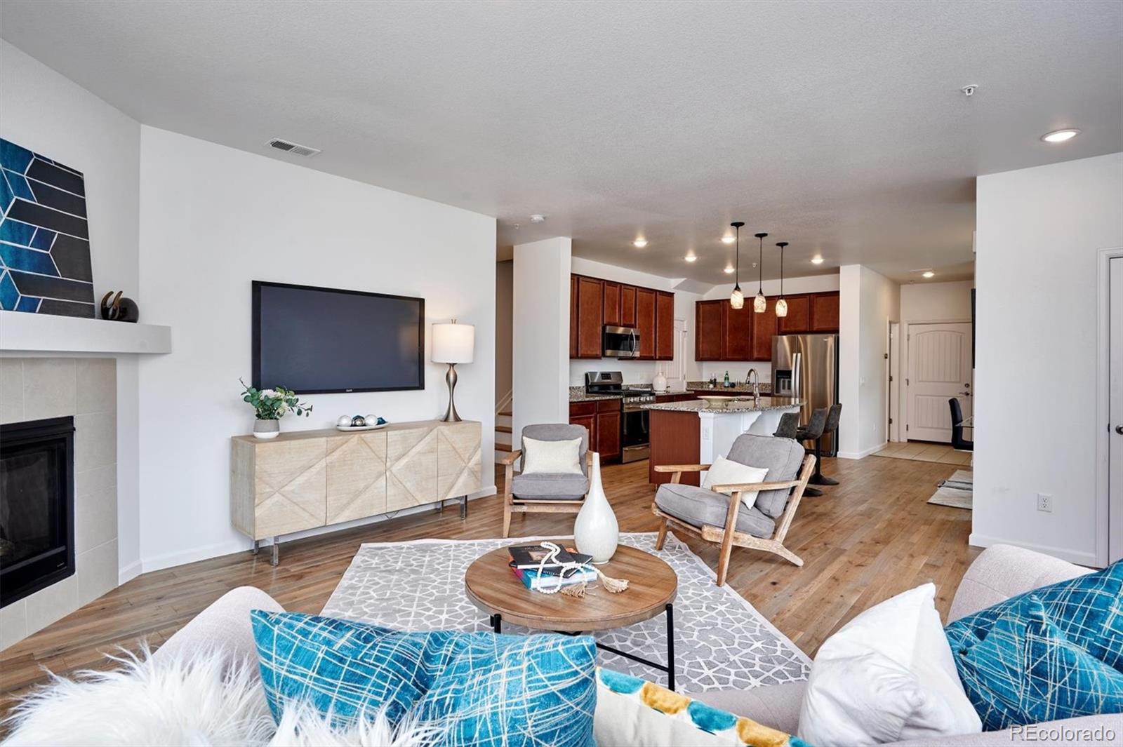 24807 E Calhoun Place Unit: A