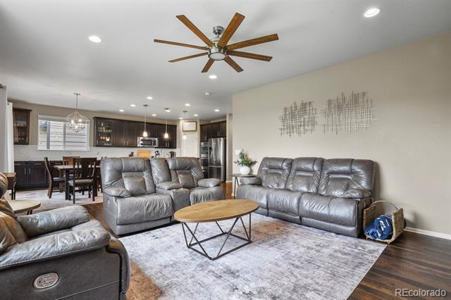 2549 Loon Circle