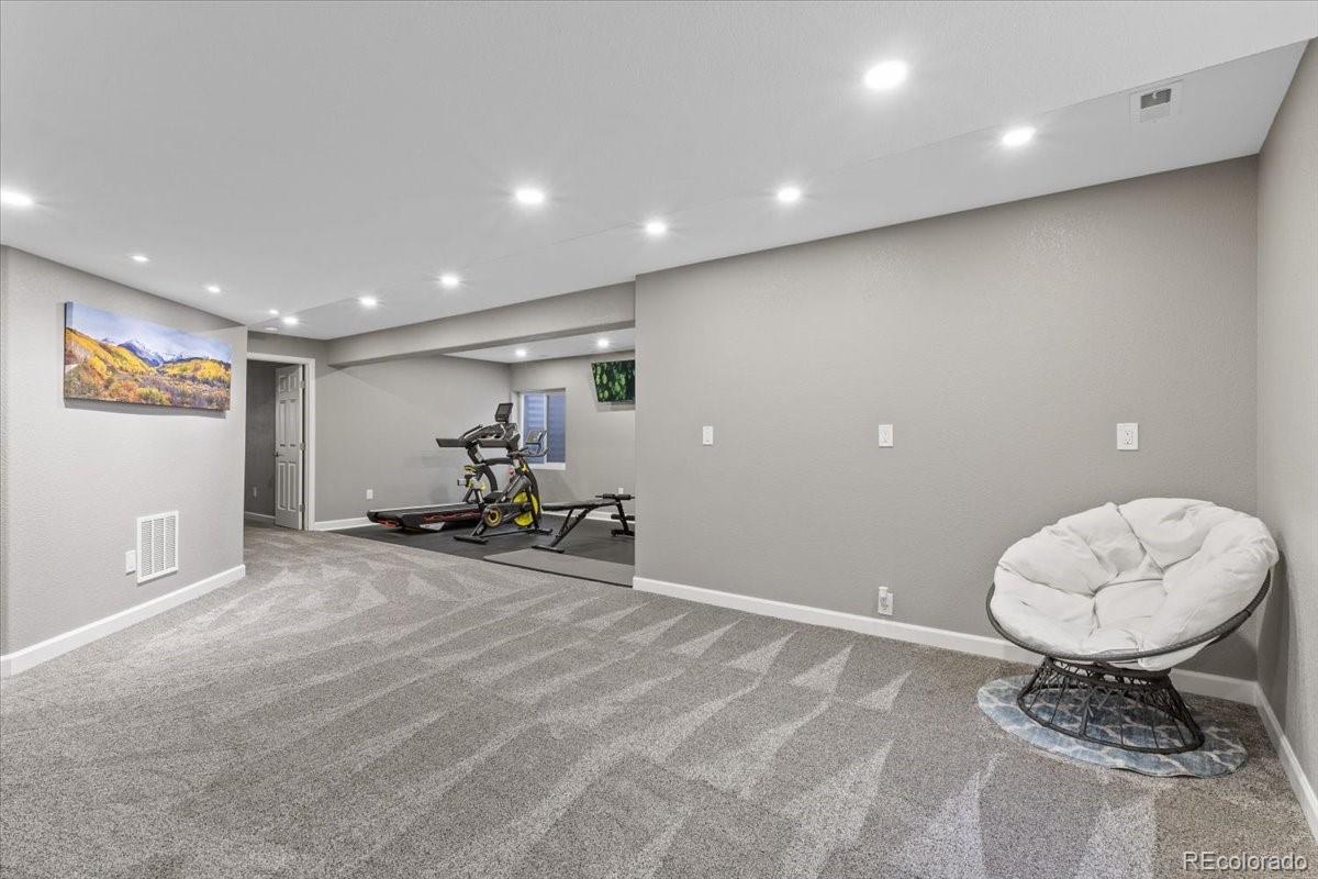11921 S Black Horn Circle