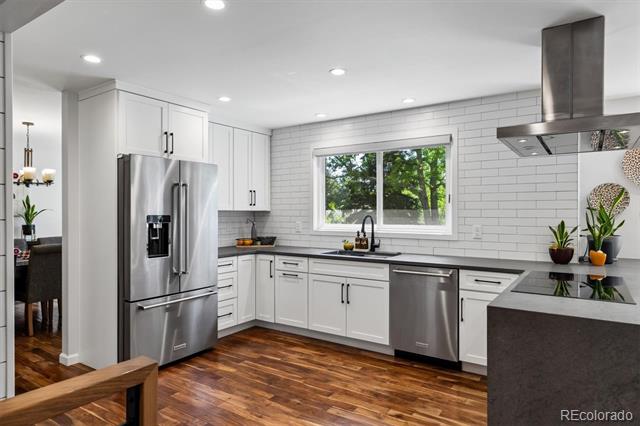 8070 S Monaco Circle