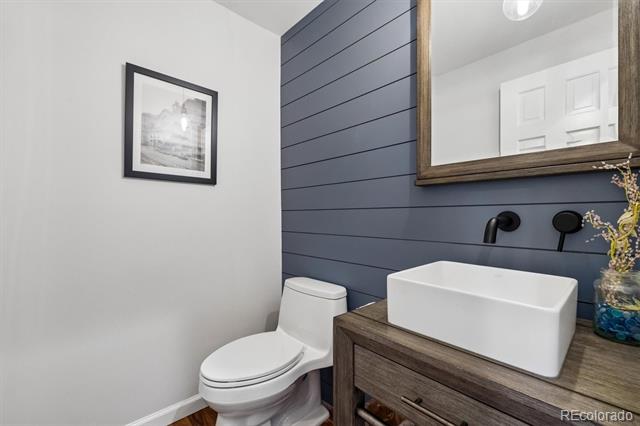 8070 S Monaco Circle